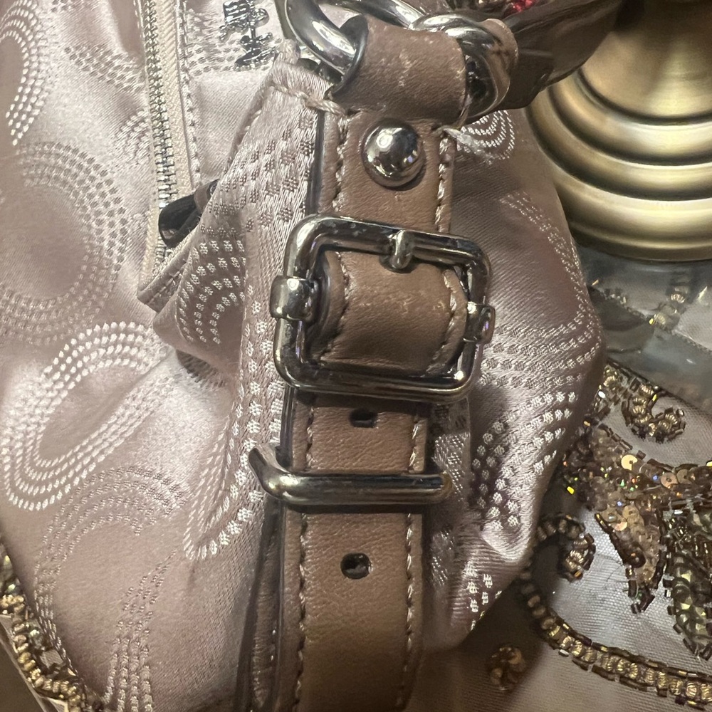 EUC Coach Madison Op Art Shoulder Bag w/charms tan/champagne gold in color - Picture 6 of 15